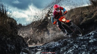 世俱杯直播-使用健身器材练大腿的最佳器材推荐